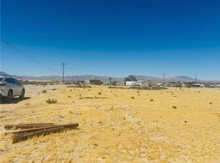33812 Sunset Rd, Lucerne Valley, CA 92356