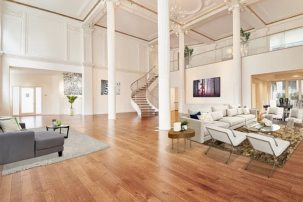 Sold by Manhattan Network Inc. | media 19