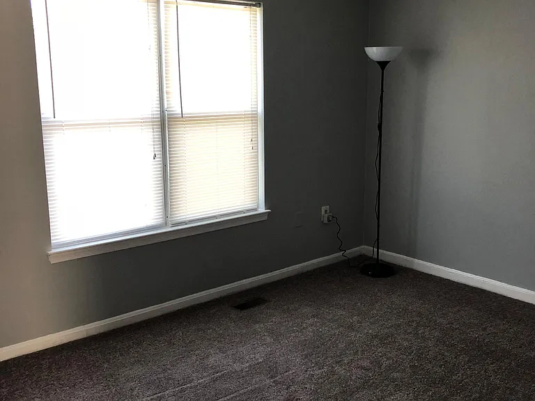 MASTER BEDROOM AREA