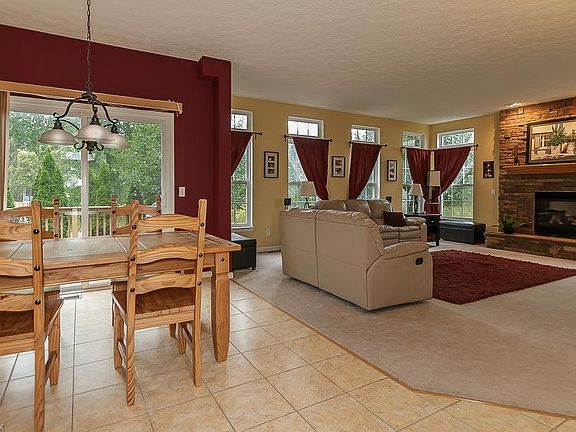 5th image of 7452 Meadow Brooke Way
