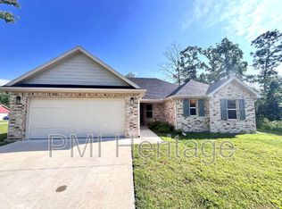 24 Bonhill Ln, Bella Vista, AR 72715