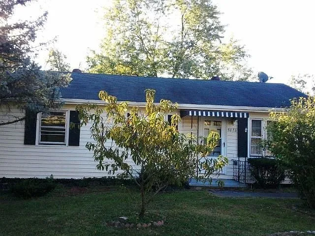 5376 Water St photo 1