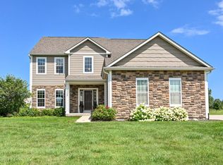 1166 Waterstone Dr, Grafton, WI 53024