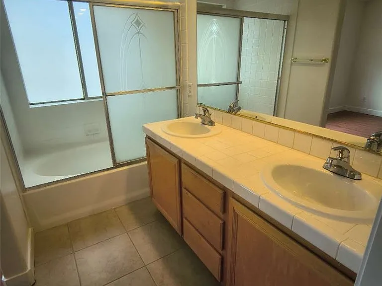9725 Pima Point Ave — Photo 17