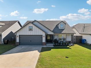 3601 E Rockport St, Broken Arrow, OK 74014