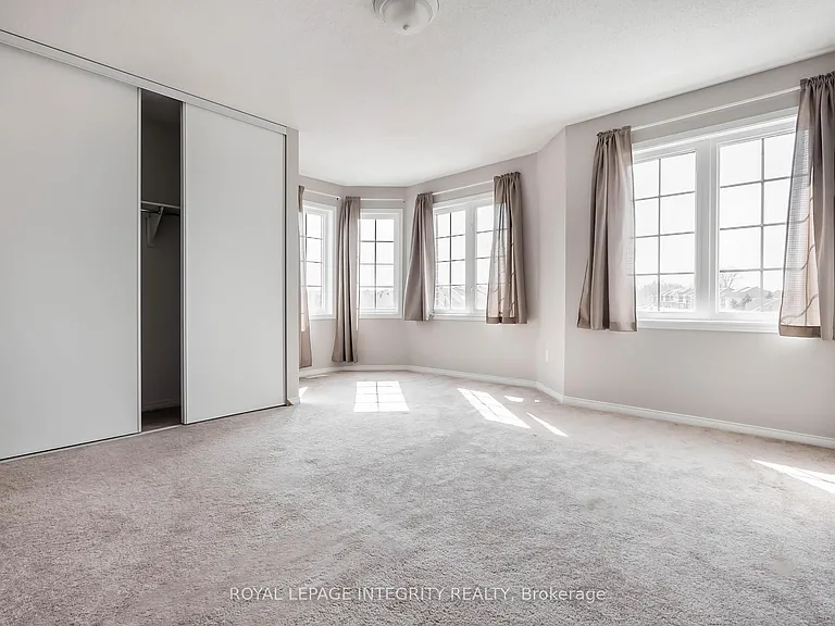 888 Longfields Dr — Photo 19