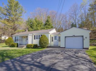 81 Knapp St, Jay, ME 04239