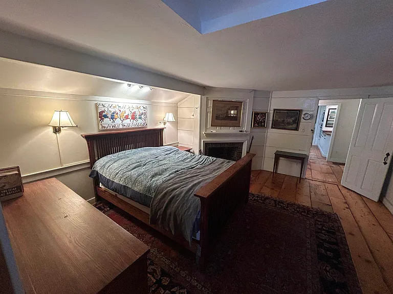 266 N Haverhill Rd — Photo 30