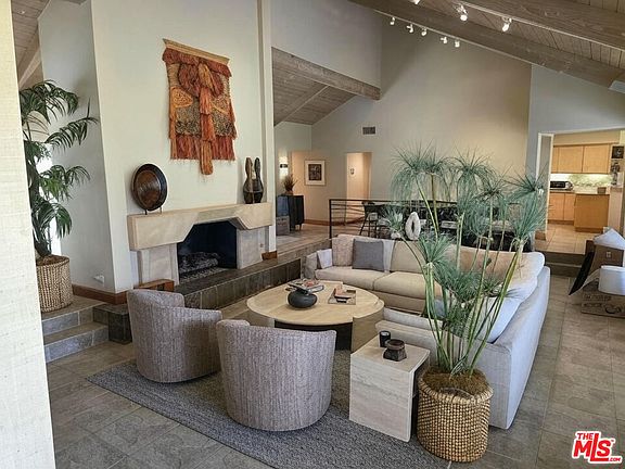 3rd image of 34725 Mission Hills Dr