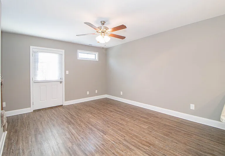 325F Landrum Pl — Photo 11