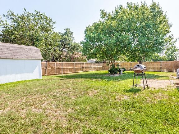 4th image of 5129 Arbor Glen Rd