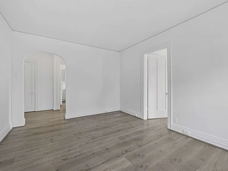 4132 Taylor St — Photo 10
