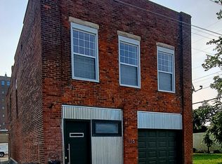 116 Clarence Gaines St, Paducah, KY 42001