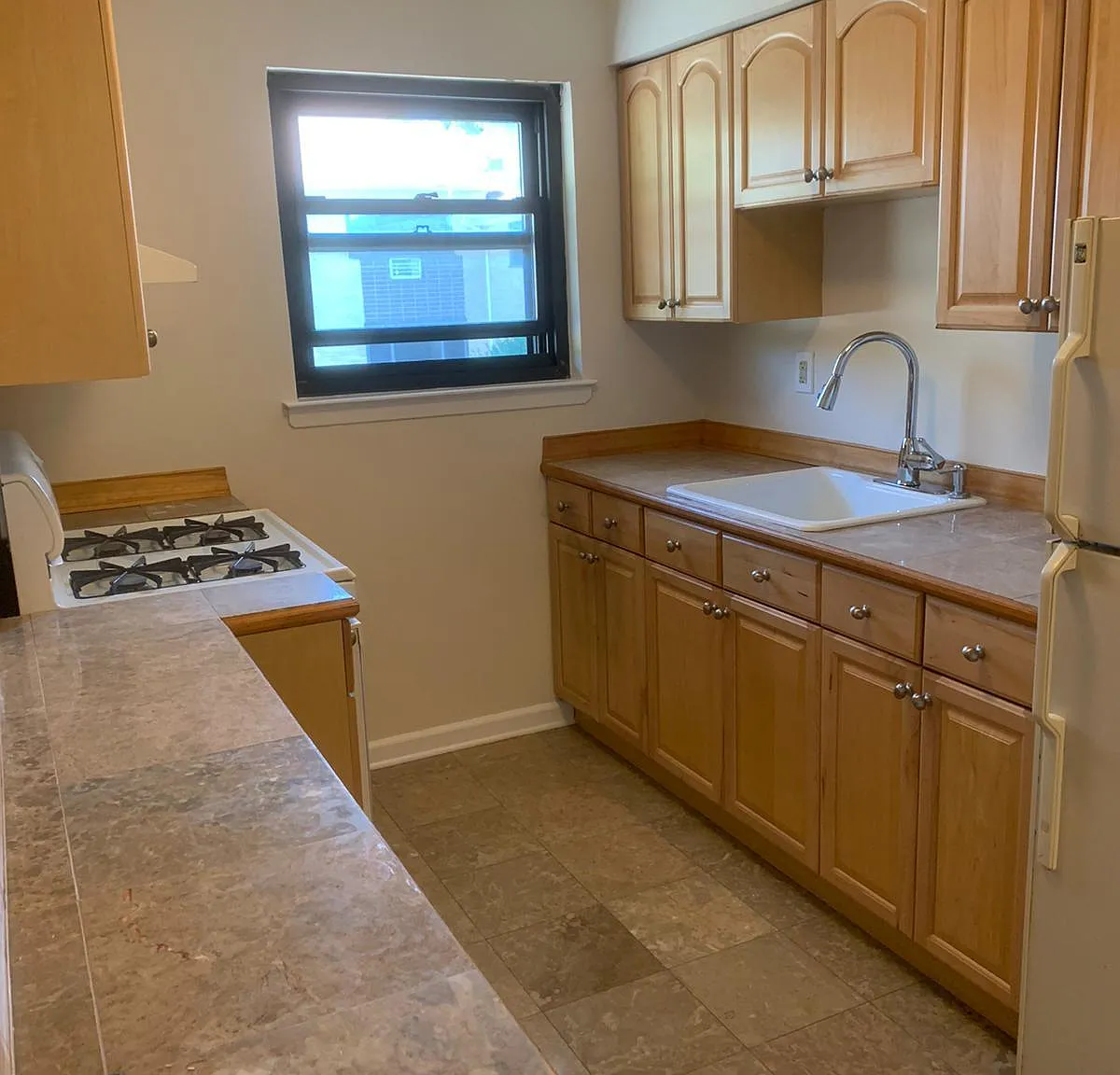 1 bed, 10 sqft, $1,850 — Photo 1