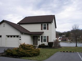 105 Plover Pl, Princeton, WV 24740