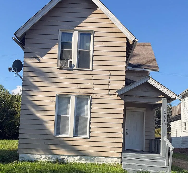 1280 W 87th St