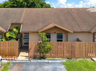 6713 NW 188th Ter, Hialeah, FL 33015