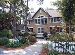 432 N Bald Head Wynd, Southport, NC 28461