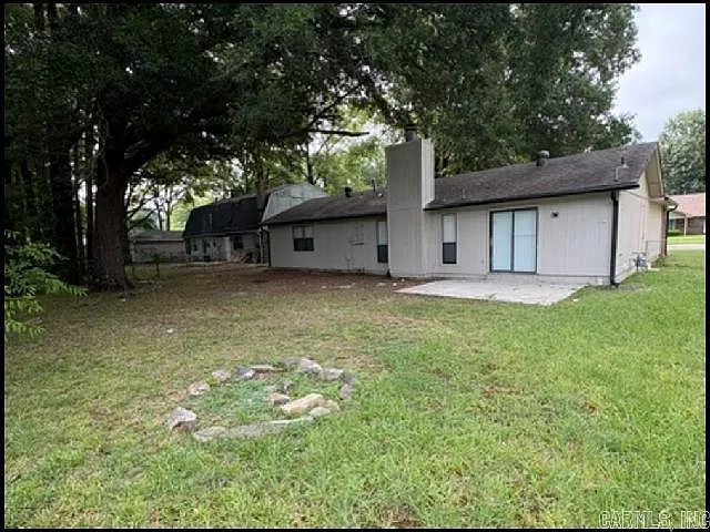 6516 Elmore Rd — Photo 2