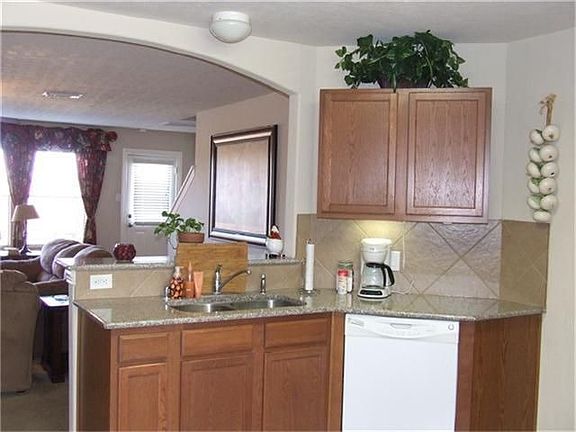 3rd image of 20102 Emerald Mountain Dr