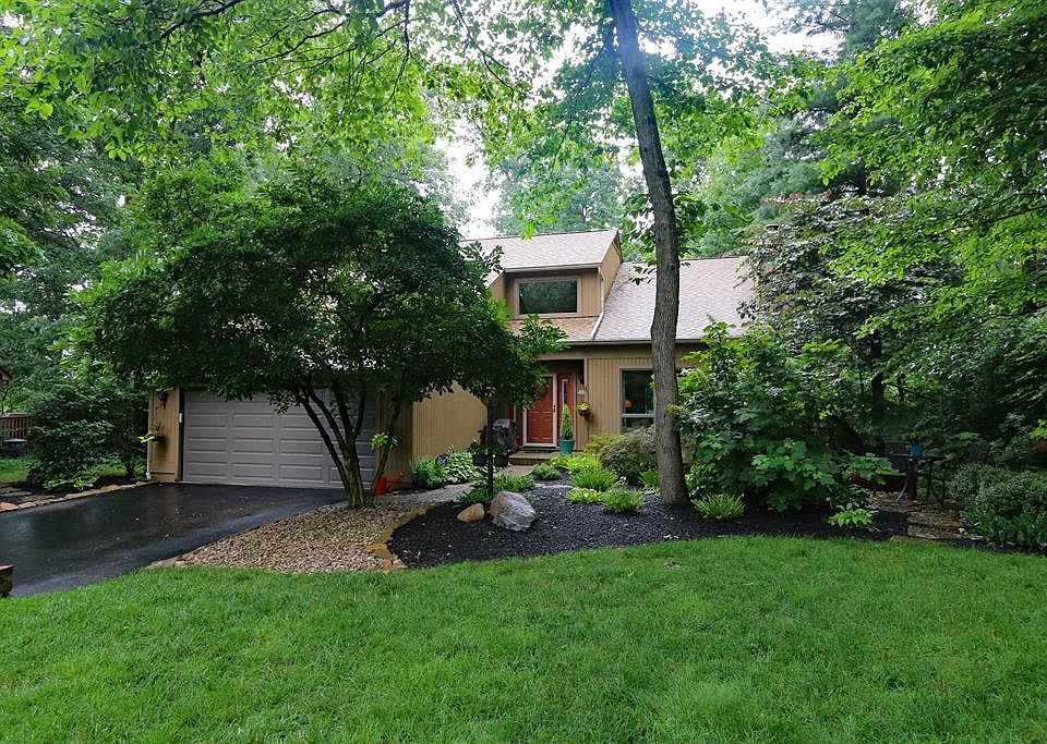1st image of 232 Shadow Wood Ct