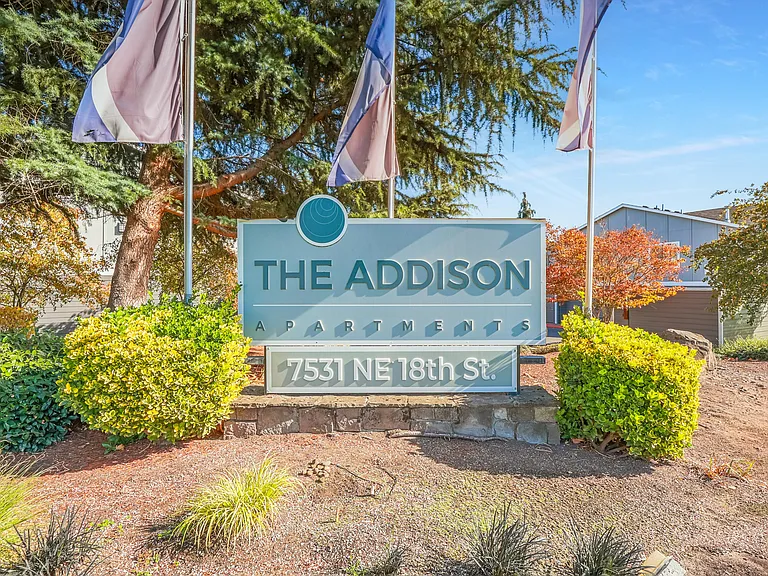 The Addison Apartments — Photo 27