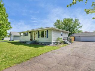2018 E 10th St, Superior, WI 54880