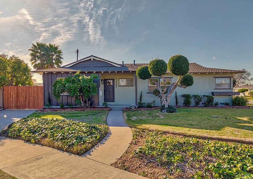 1st image of 11541 Hanna Cir