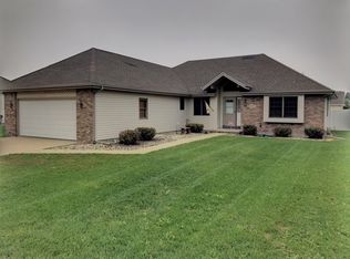 1656 Hatteras Dr, Bourbonnais, IL 60914