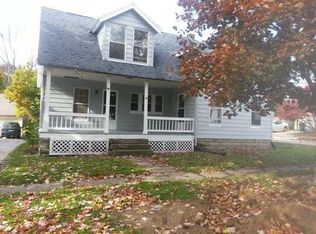 412 S Main St, Amherst, OH
