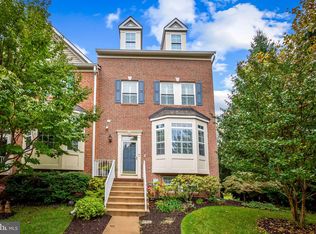 15 Ferns Ct, Lutherville Timonium, MD 21093