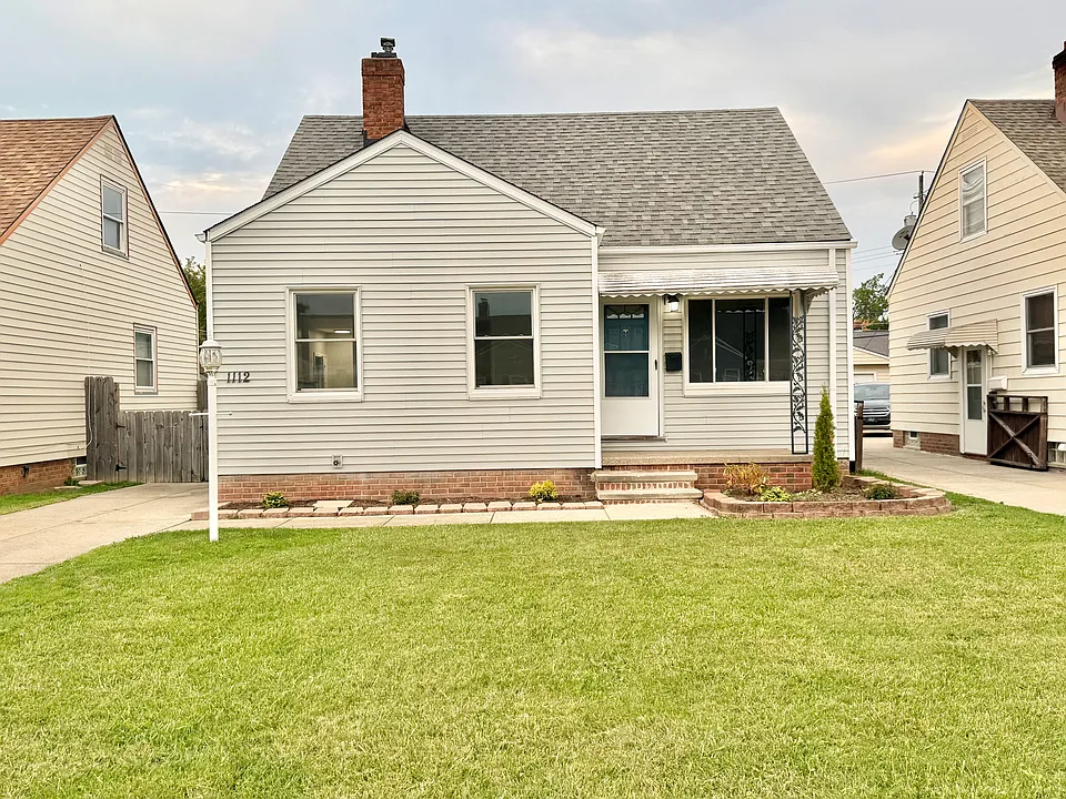 1112 Clearview Ave