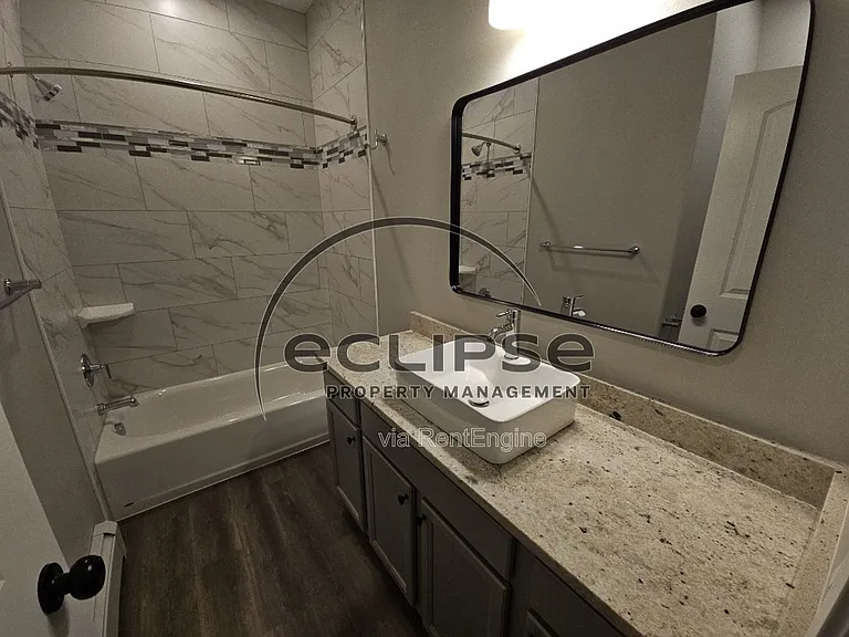 519 Washington Ave #519 — Photo 11