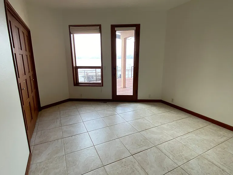 8279 W Mercer Way — Photo 15