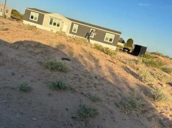 704 2nd St, Grandfalls, TX 79742