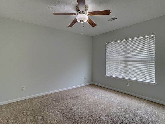 5th image of 5431 Park Pl S
