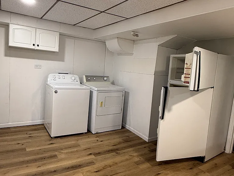3750 N Oleander Ave — Photo 3