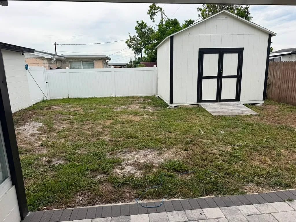 2 bed, 1340 sqft, $1,800 — Photo 4