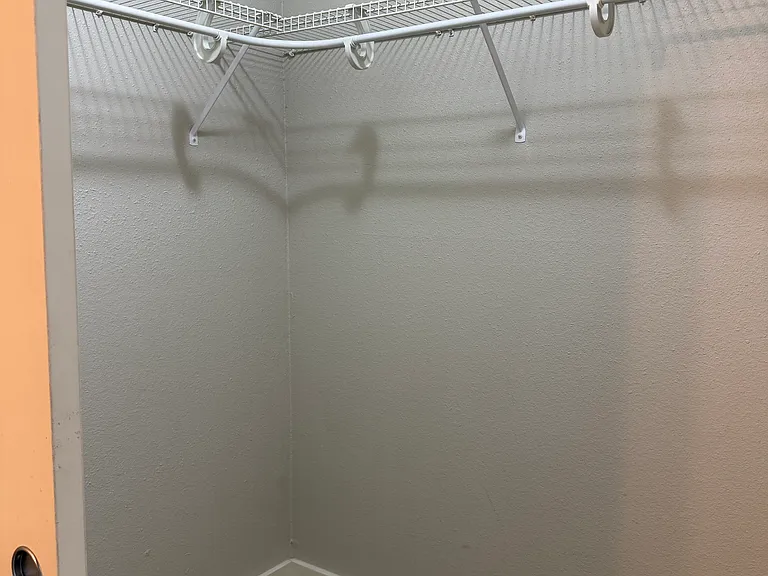 Walk-in closet