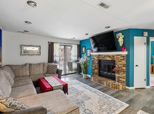 4829 86th St APT 19, Urbandale, IA 50322