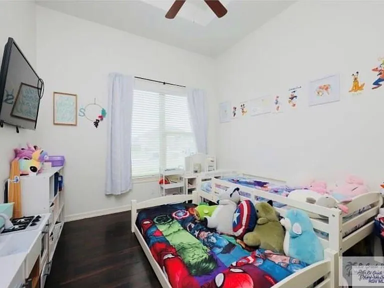 5807 Buckeye Ct — Photo 17