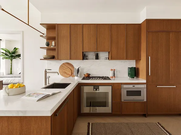 180 Front St #2B, Brooklyn, NY 11201