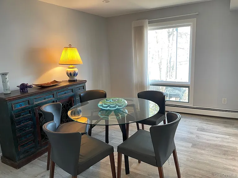 53 Woods Rd — Photo 5