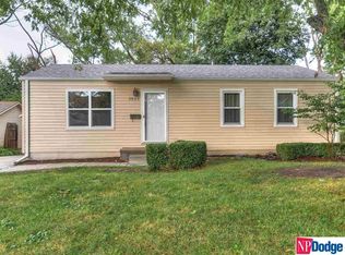 5523 N 66th St, Omaha, NE 68104