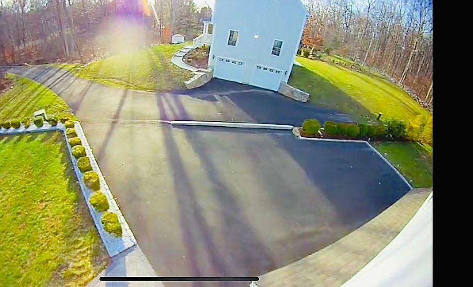 2nd image of 61 Karen Dr