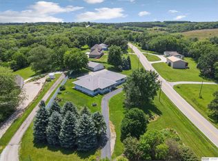 2205 Hidden Canyon Rd, Plattsmouth, NE 68048