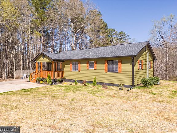 3rd image of 8455 Ono Rd