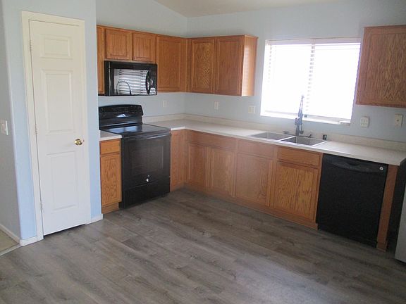 4th image of 23692 N High Dunes Dr