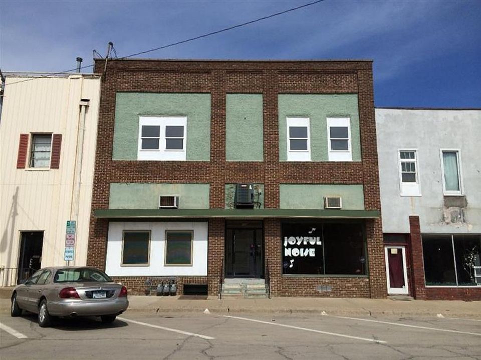 1st image of 309 E Robinson St
