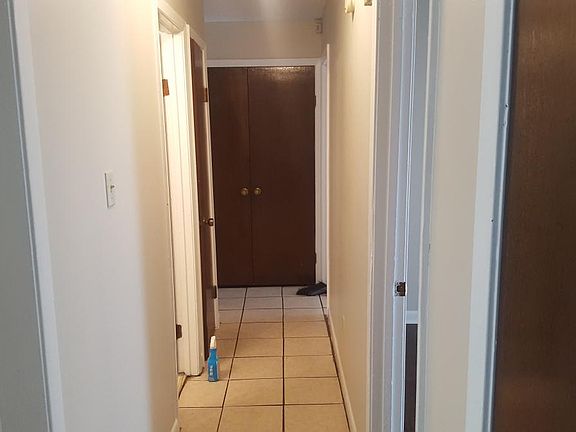 5th image of 3037 Greenbranch Dr